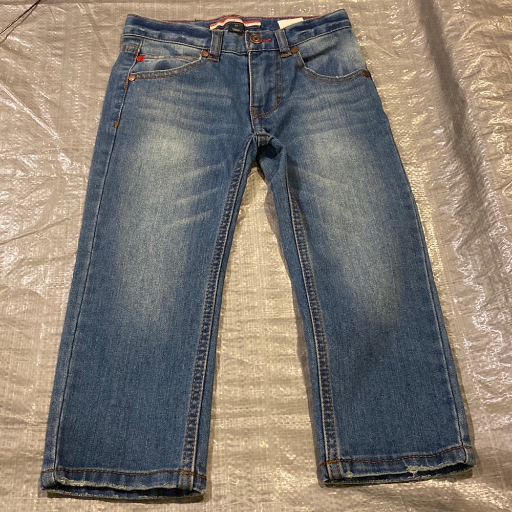 Medium denim